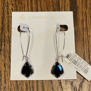 NWT Kendra Scott Black & Silver Carinne Earrings